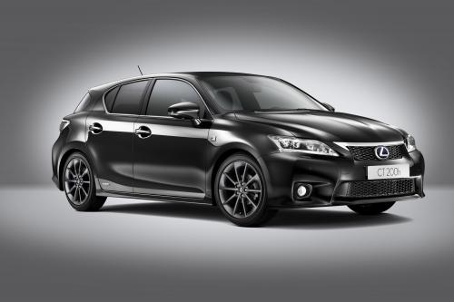 Lexus CT 200h F-Sport (2012) - picture 1 of 3