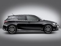 Lexus CT 200h F-Sport (2012) - picture 2 of 3