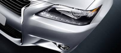 Lexus GS 450h Full Hybrid (2012) - picture 4 of 14