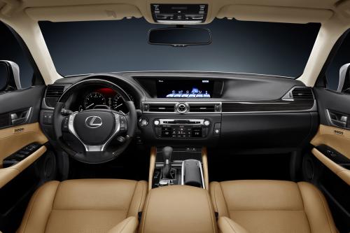 Lexus GS 450h Full Hybrid (2012) - picture 8 of 14
