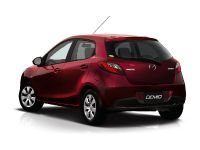 Mazda Demio 13C-V Smart Edition (2012) - picture 2 of 2