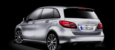 Mercedes-Benz B-Class (2012) - picture 4 of 24