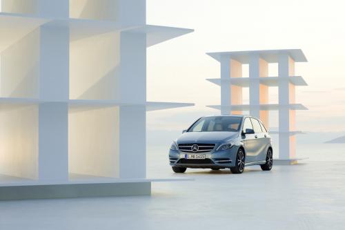 Mercedes-Benz B-Class (2012) - picture 9 of 24
