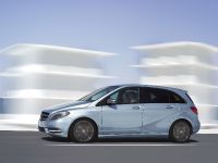 Mercedes-Benz B-Class (2012)