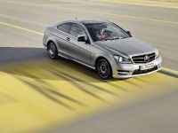 Mercedes-Benz C250 Coupe Sport (2012) - picture 3 of 10