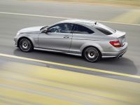 Mercedes-Benz C250 Coupe Sport (2012) - picture 5 of 10
