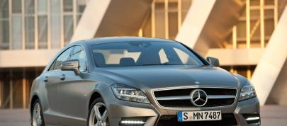 Mercedes-Benz CLS 350 BlueEFFICIENCY (2012) - picture 7 of 13