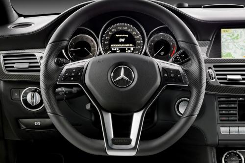 Mercedes-Benz CLS (2012) - picture 17 of 24