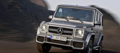 Mercedes-Benz G-Class UK (2012) - picture 7 of 10