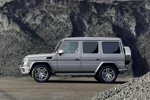 Mercedes-Benz G-Class UK (2012) - picture 8 of 10
