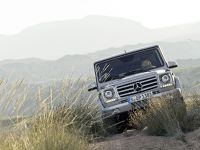 Mercedes-Benz G-Class UK (2012) - picture 1 of 10