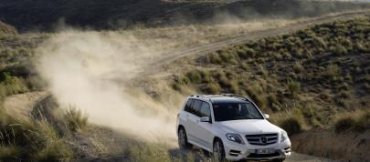 Mercedes-Benz GLK (2012) - picture 7 of 30