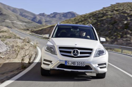 Mercedes-Benz GLK (2012) - picture 1 of 30