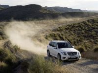 Mercedes-Benz GLK (2012) - picture 7 of 30