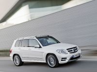 Mercedes-Benz GLK (2012) - picture 10 of 30