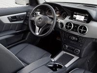 Mercedes-Benz GLK (2012) - picture 26 of 30