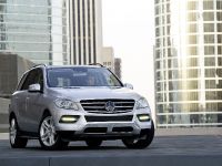 Mercedes-Benz M-Class (2012) - picture 1 of 46