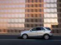Mercedes-Benz M-Class (2012) - picture 4 of 46