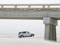 Mercedes-Benz M-Class (2012)