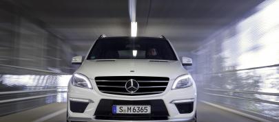 Mercedes-Benz ML 63 AMG (2012) - picture 4 of 22