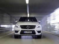 Mercedes-Benz ML 63 AMG (2012) - picture 4 of 22