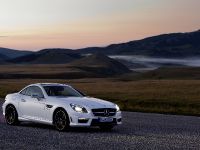 Mercedes-Benz SLK 55 AMG (2012) - picture 7 of 17