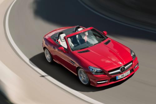 Mercedes-Benz SLK Roadster (2012) - picture 8 of 20