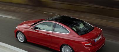 Mercedes C-Class Coupe (2012) - picture 4 of 31