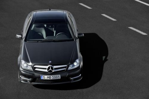 Mercedes C-Class Coupe (2012) - picture 17 of 31