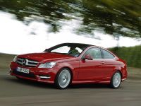 Mercedes C-Class Coupe (2012) - picture 8 of 31