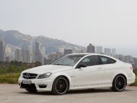 Mercedes C63 AMG Coupe (2012)