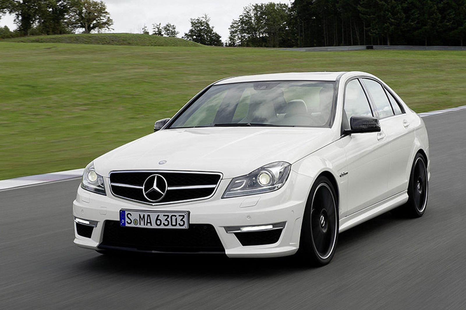 Mercedes C63 AMG