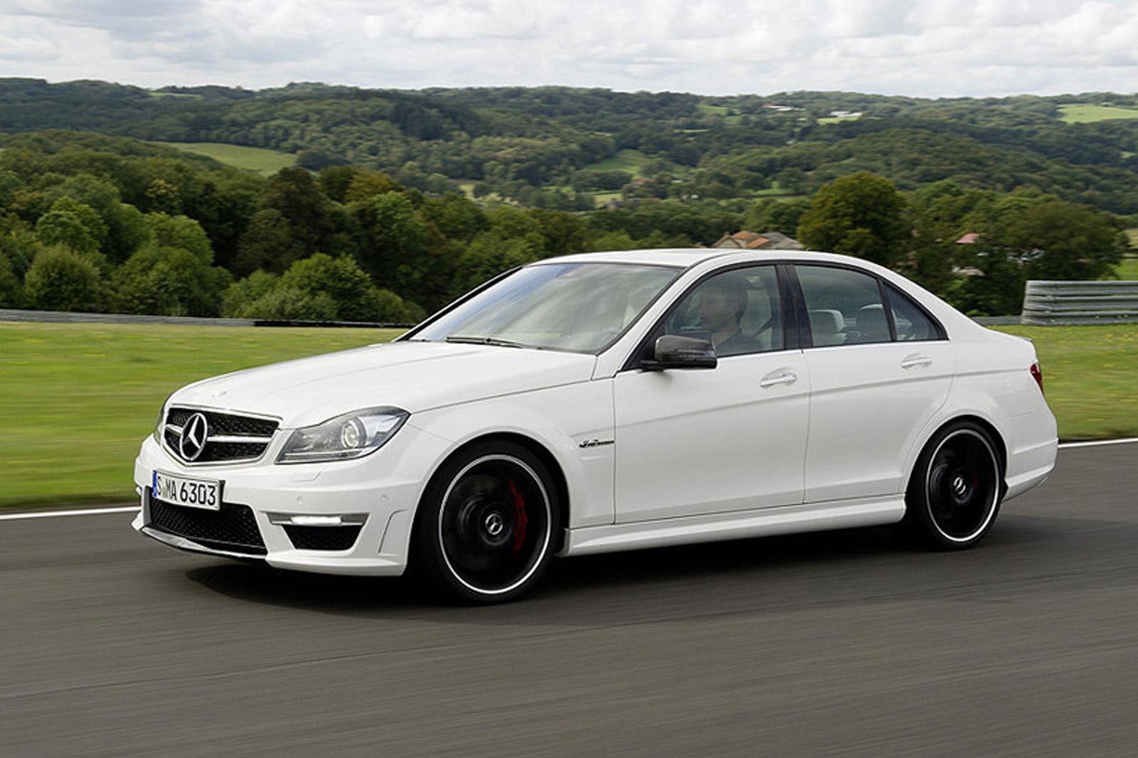 Mercedes C63 AMG