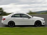 Mercedes C63 AMG (2012) - picture 4 of 10