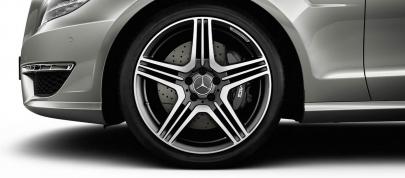 Mercedes CLS 63 AMG (2012) - picture 36 of 42