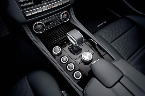 Mercedes CLS 63 AMG (2012) - picture 41 of 42