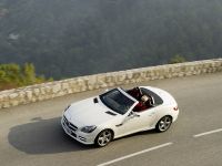 Mercedes SLK 250 CDI (2012) - picture 4 of 10