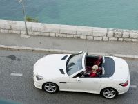 Mercedes SLK 250 CDI (2012) - picture 6 of 10