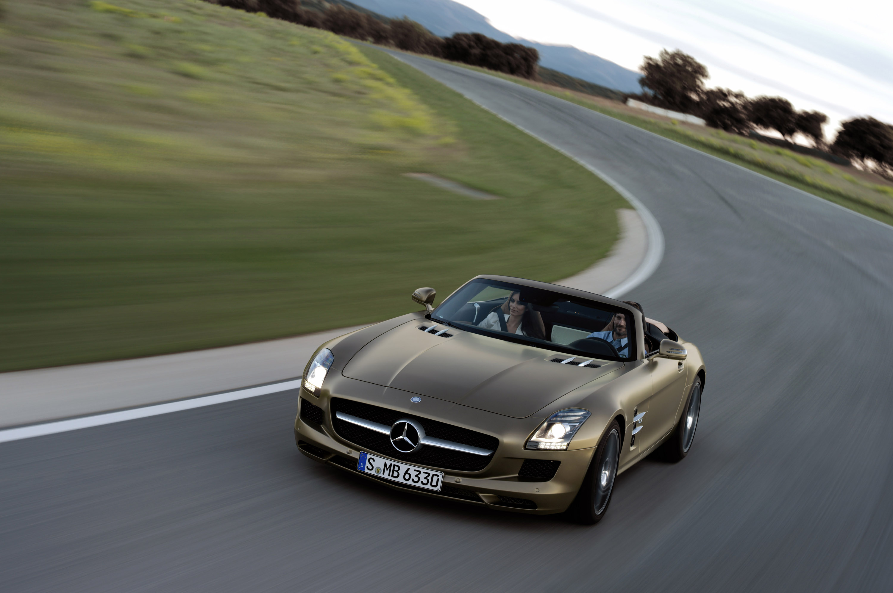 Mercedes SLS AMG Roadster