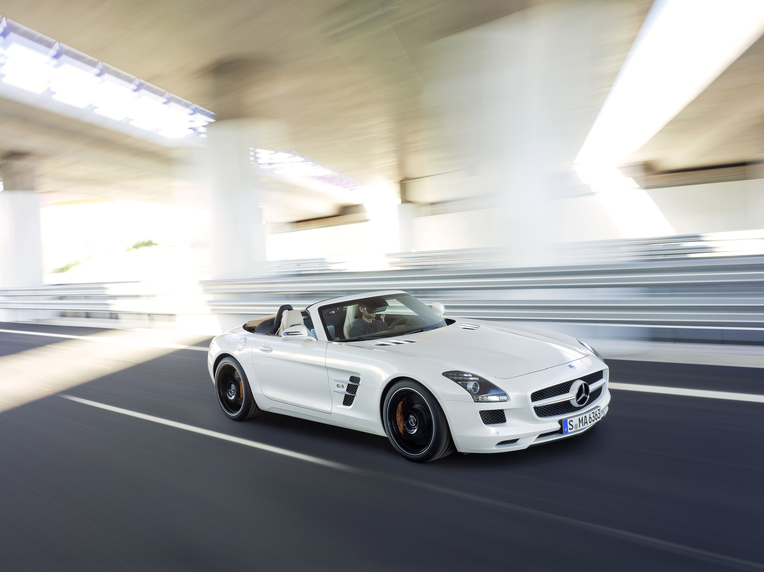 Mercedes SLS AMG Roadster