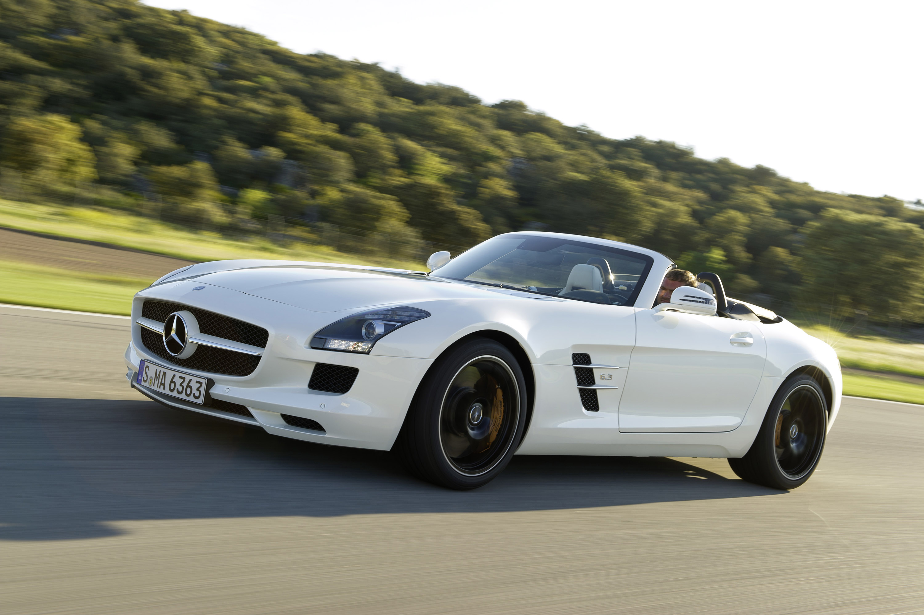 Mercedes SLS AMG Roadster