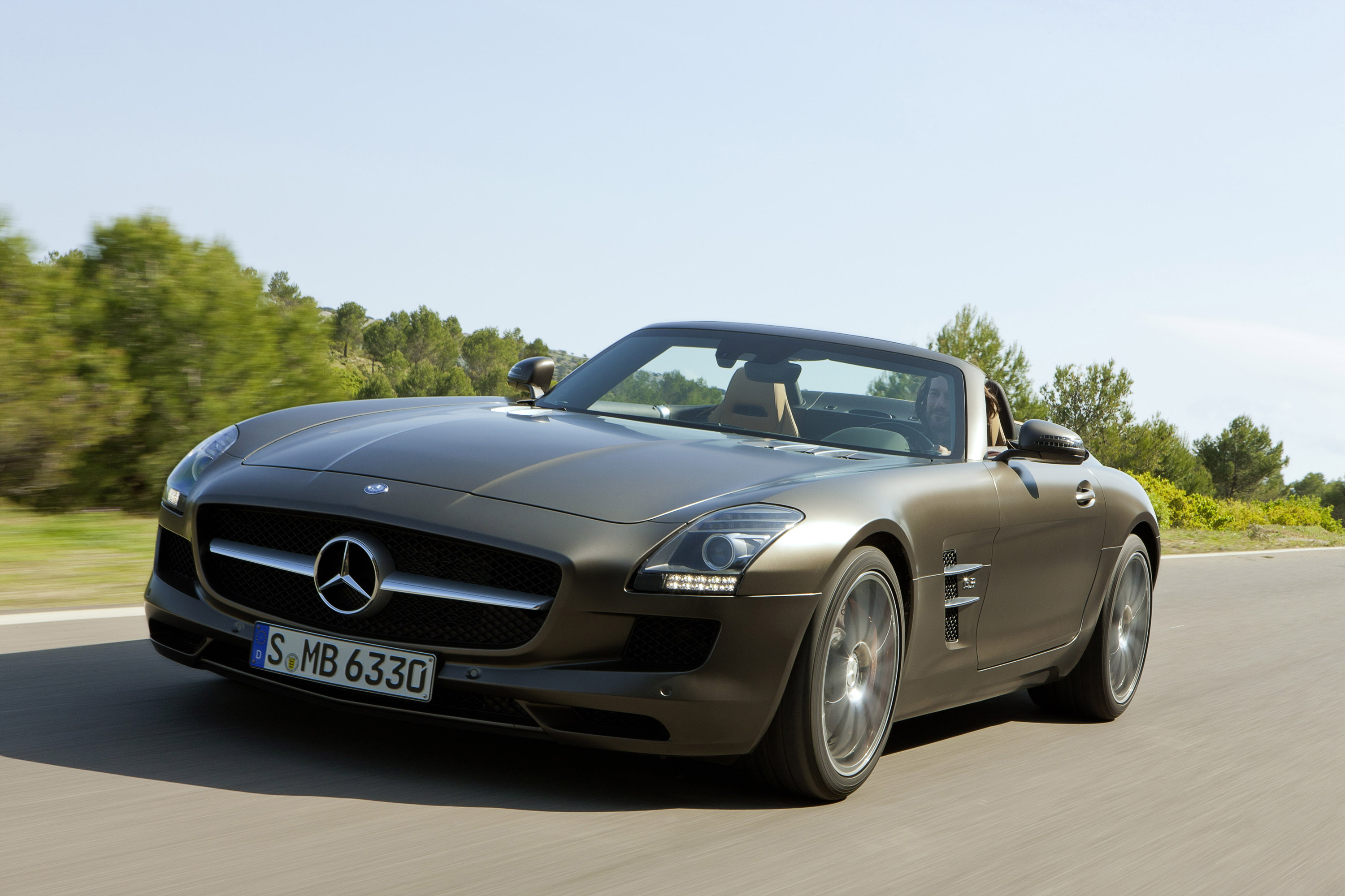 Mercedes SLS AMG Roadster