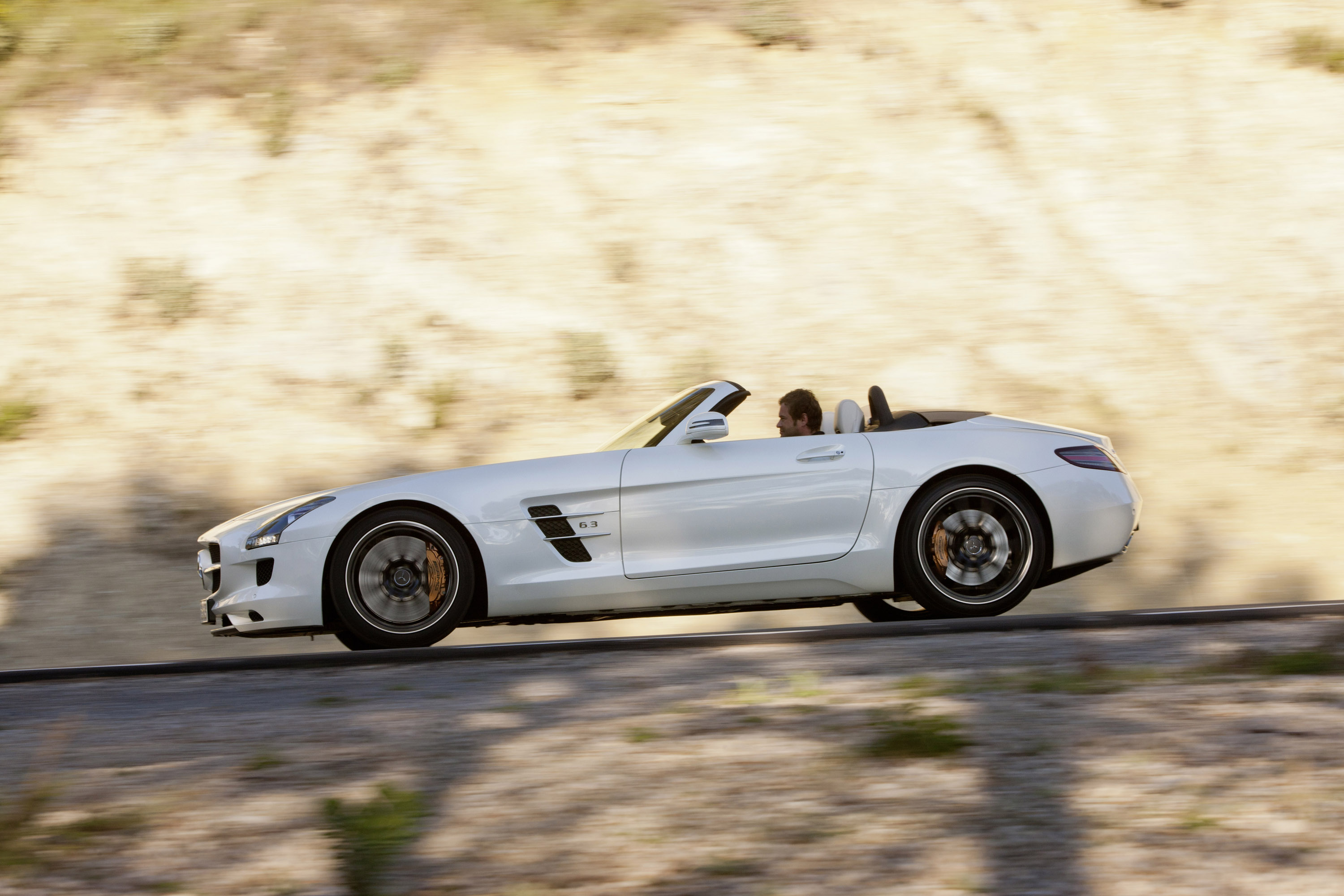 Mercedes SLS AMG Roadster