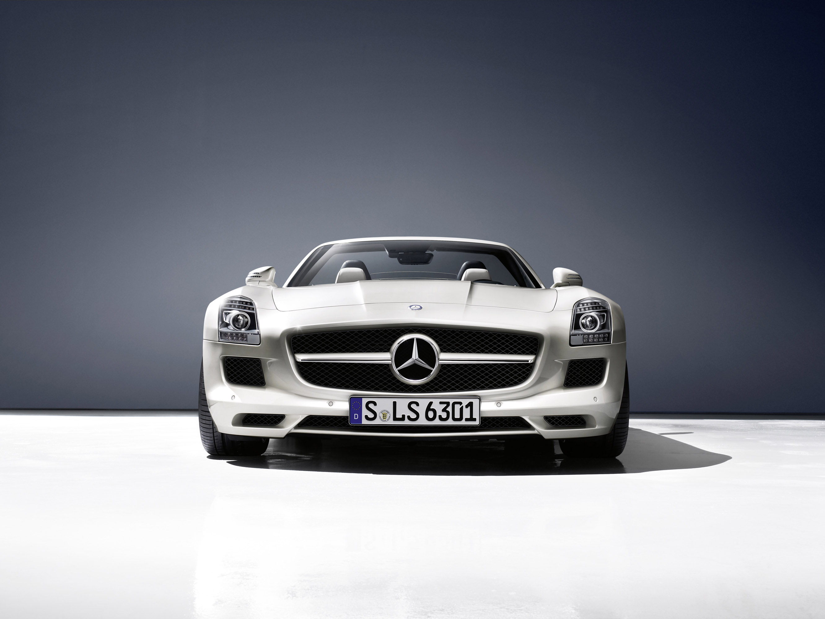 Mercedes SLS AMG Roadster