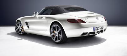 Mercedes SLS AMG Roadster (2012) - picture 12 of 65