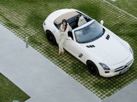Mercedes SLS AMG Roadster (2012)