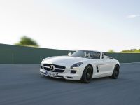 Mercedes SLS AMG Roadster (2012)