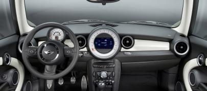 MINI Clubman Hyde Park (2012) - picture 12 of 14