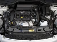 MINI Cooper Coupe (2012) - picture 45 of 63