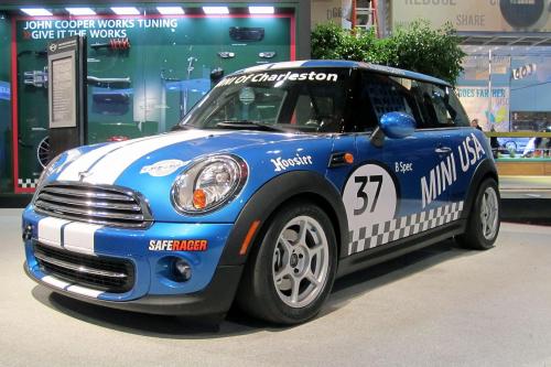MINI Cooper Hardtop B-Spec Racer (2012) - picture 1 of 2